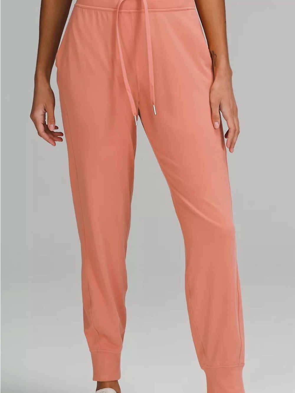Lululemon Ready to Rulu high-rise jogger